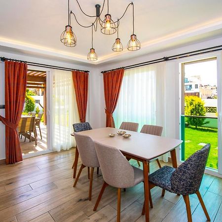 4 Beds, Luxury Holiday Villa In Hisaroenue Oeluedeniz Villa Mia Fethiye Exterior foto