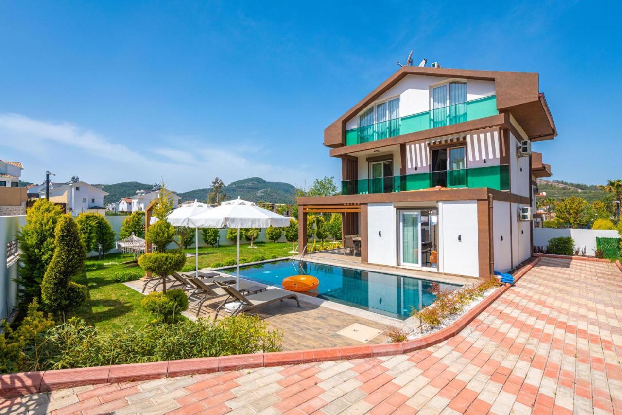 4 Beds, Luxury Holiday Villa In Hisaroenue Oeluedeniz Villa Mia Fethiye Exterior foto