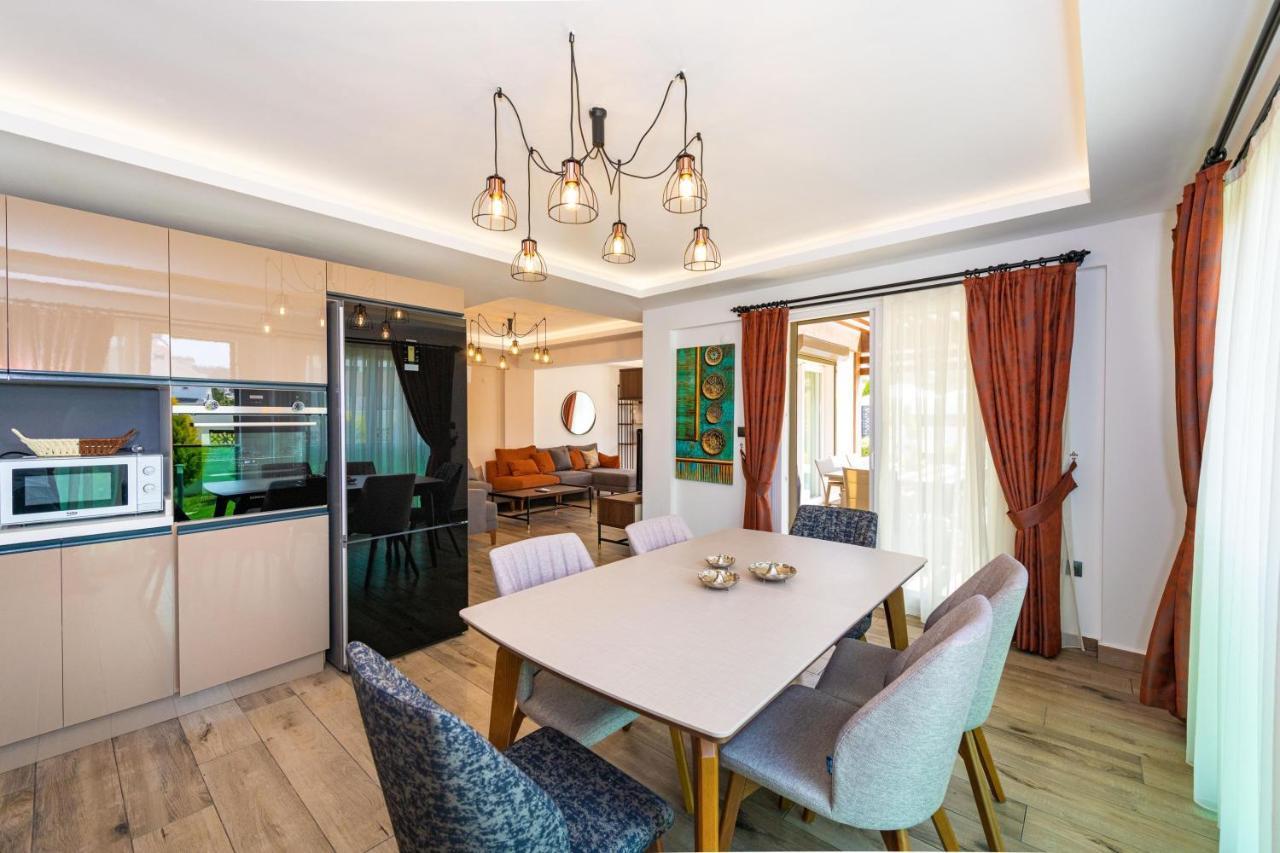 4 Beds, Luxury Holiday Villa In Hisaroenue Oeluedeniz Villa Mia Fethiye Exterior foto