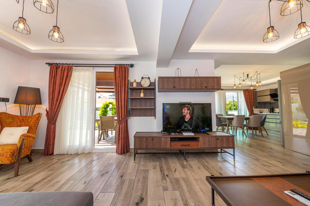 4 Beds, Luxury Holiday Villa In Hisaroenue Oeluedeniz Villa Mia Fethiye Exterior foto